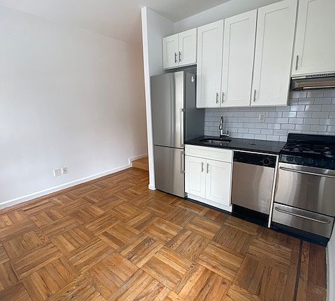 2nd image of 1444 1st Ave #2B