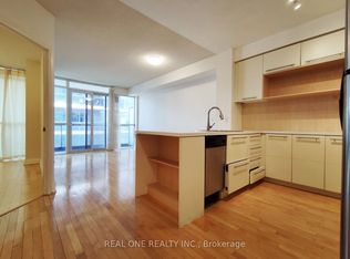 25 Carlton St #2606, Toronto, ON M5B1L4