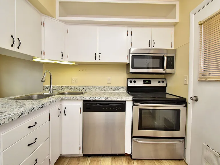 7211 S Ramanee Dr — Photo 6