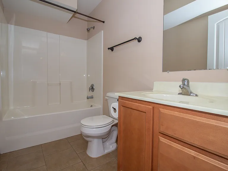 22039 Harlan Ln — Photo 12