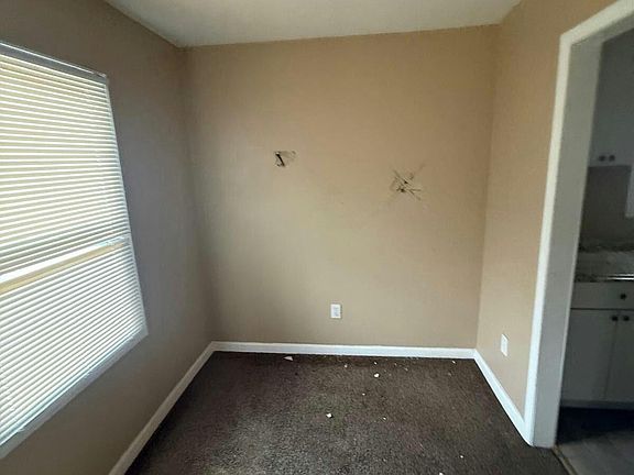 5th image of 9244 Heyden St