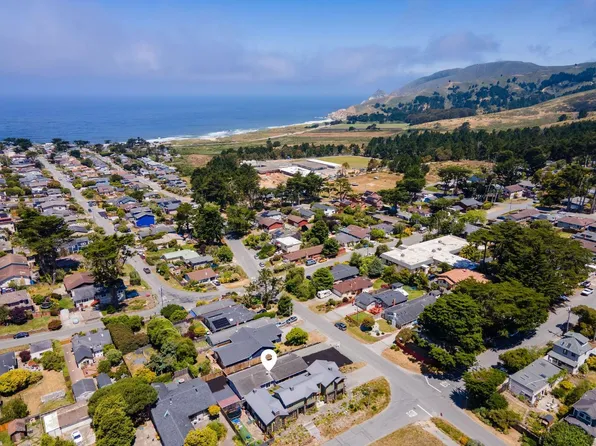 670 George St, Montara, CA 94037
