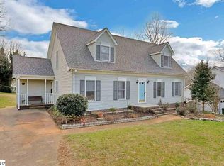 215 White Dr #16, Mauldin, SC 29662