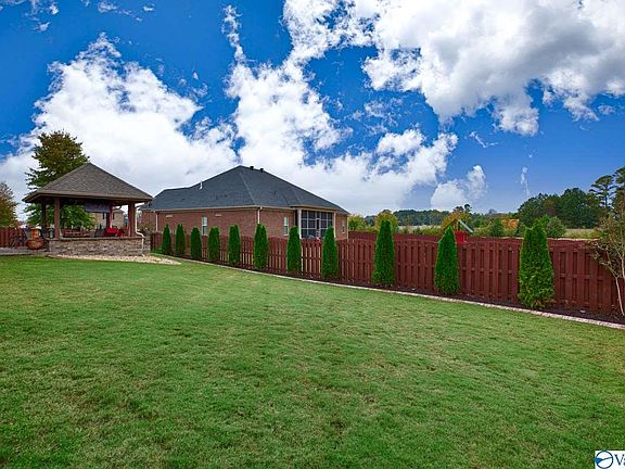 4th image of 203 Nettles Dr NW