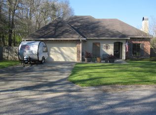 210 Waterberry Dr, Broussard, LA 70518