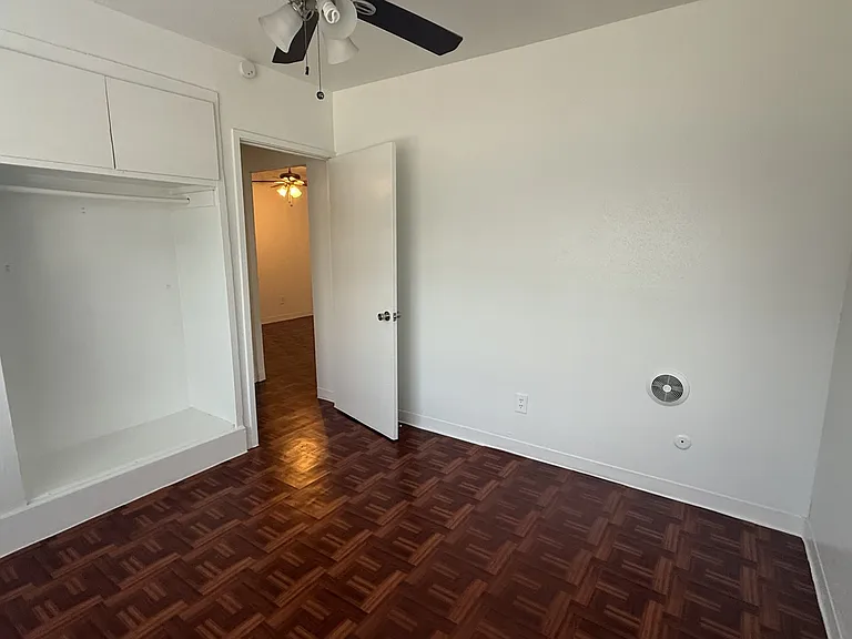 5603 Jackson St — Photo 33