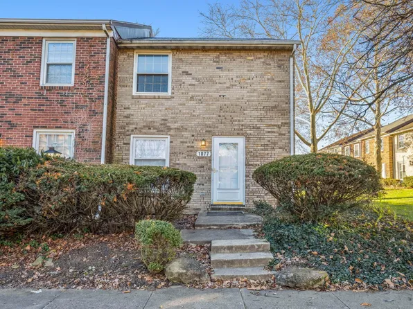 1077 Hardesty Pl E, Columbus, OH 43204