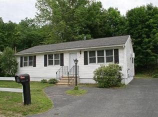37 Wildwood Dr, Fitchburg, MA 01420