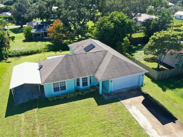 649 Chesser Ave, Sebastian, FL 32958