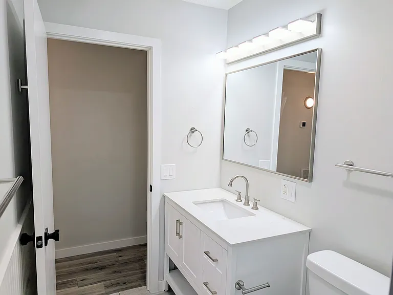 130 Hillside Dr — Photo 16