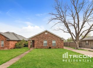 409 W Maple St, Celina, TX 75009