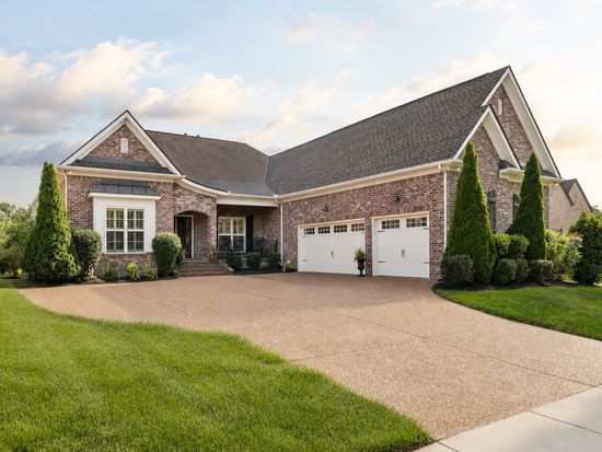 3271 Burris Dr, Nolensville, TN 37135