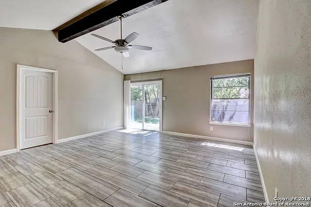 7731 Pipers Hl — Photo 1