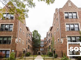 2613 W Berwyn Ave #2615-3B, Chicago, IL 60625