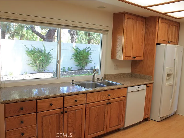 3881 Hendrix St — Photo 30