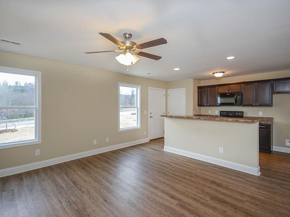 3rd image of 2229 N Greenwood Dr Unit 1