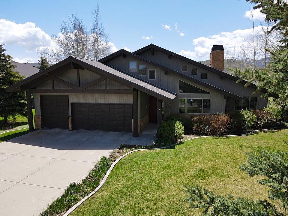 1st image of 2893 Estates Cir