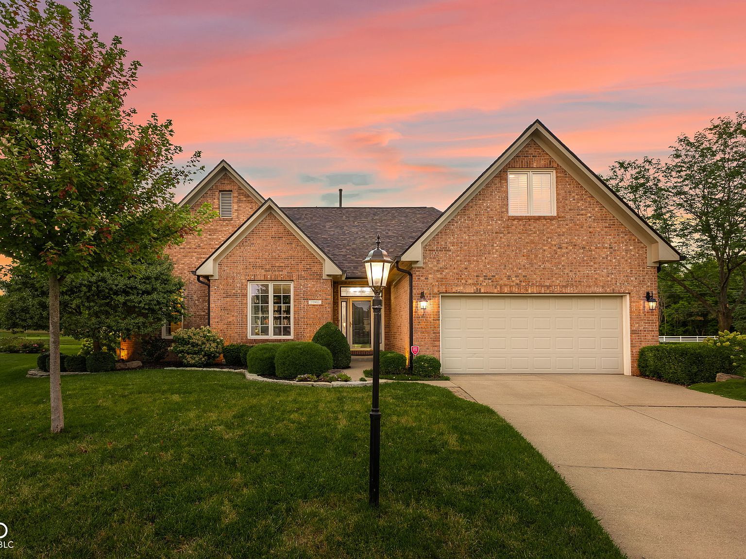 Illcrook – Illcrook 10903 Frank Ln, ORLAND PARK, IL 60467 | Redfin