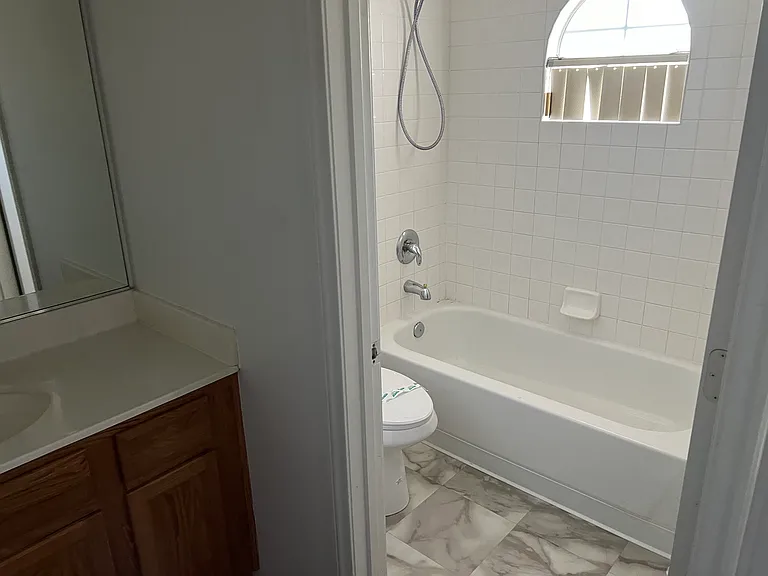 9471 Perennial View Ave — Photo 8