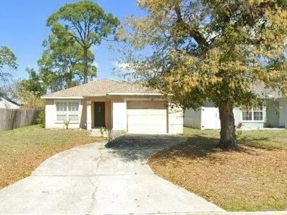 913 Winter Garden Dr