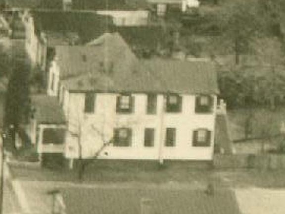 5th image of 10 Francis St