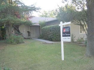 6305 Maywood Ln, Stockton, CA 95207