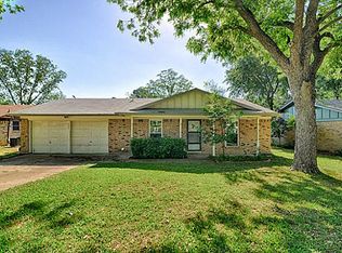 2505 Monterrey St, Arlington, TX 76015