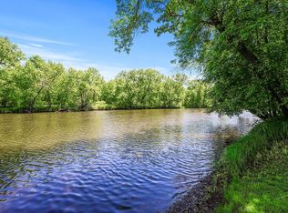 3840 205th Ln NW, Oak Grove, MN 55303