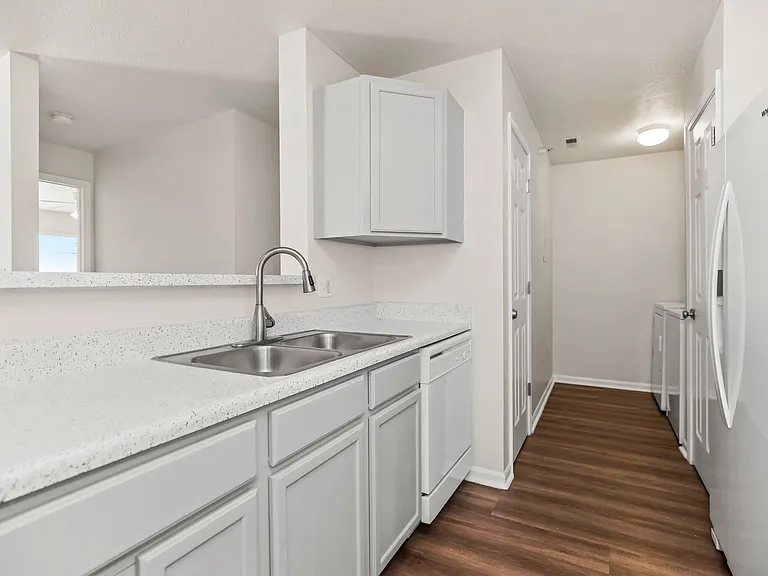 Three Bedroom - 3 Bed / 2 Bath - 1,326 Sq.Ft.