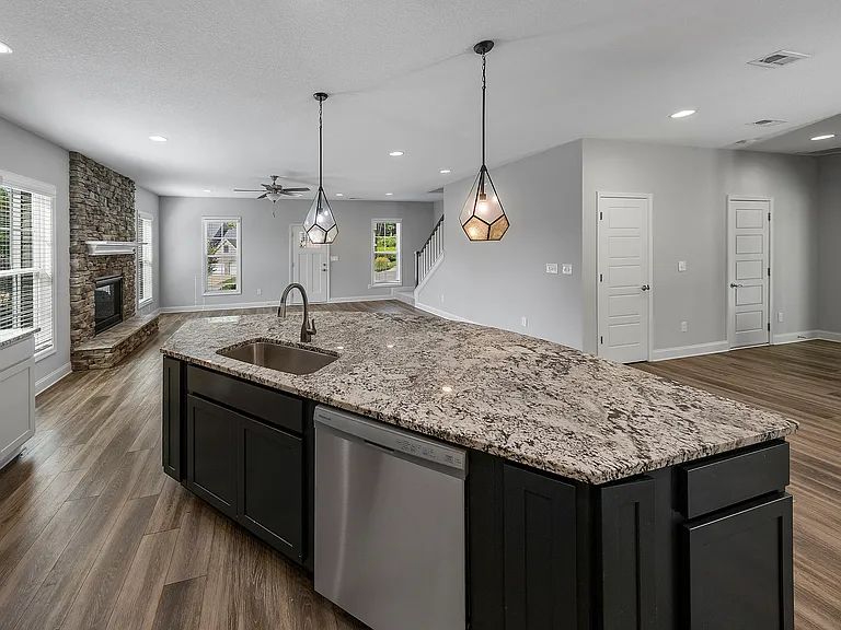 2107 Kangaroo Ln — Photo 10
