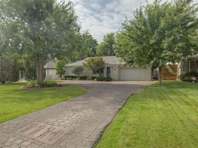 1114 Glenwood Ave, Nichols Hills, OK, 73116