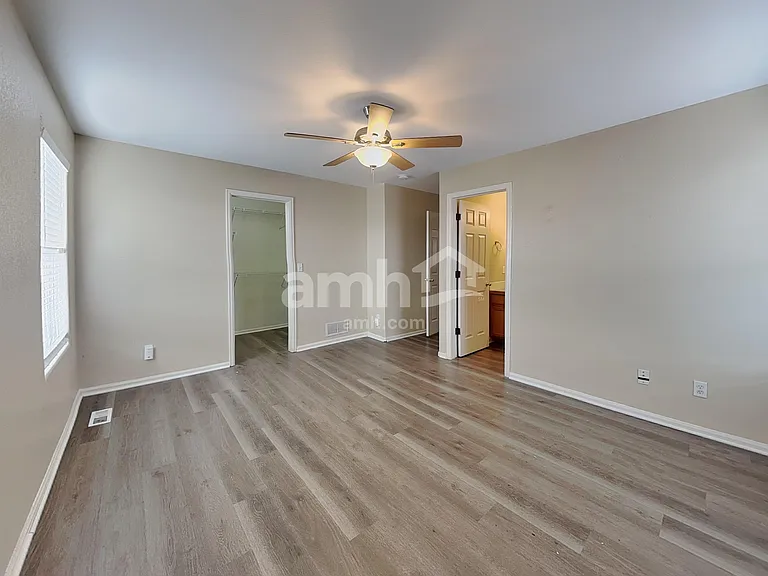3009 Armadillo Ct — Photo 8