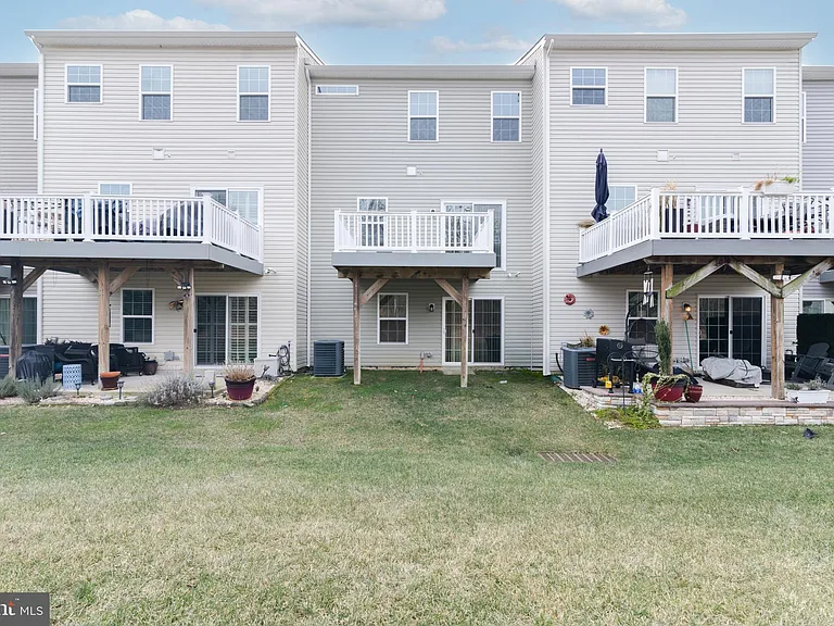 6 Sparrow Cir — Photo 44