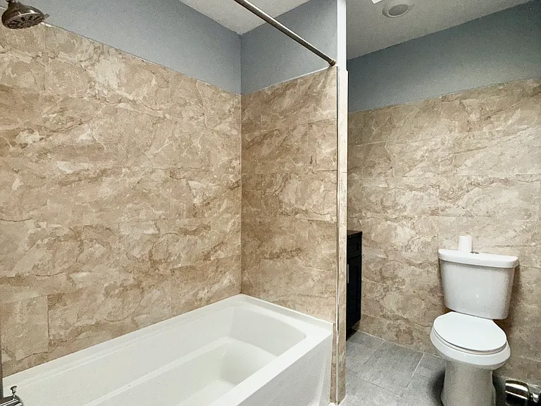1531 Cottman Ave — Photo 38
