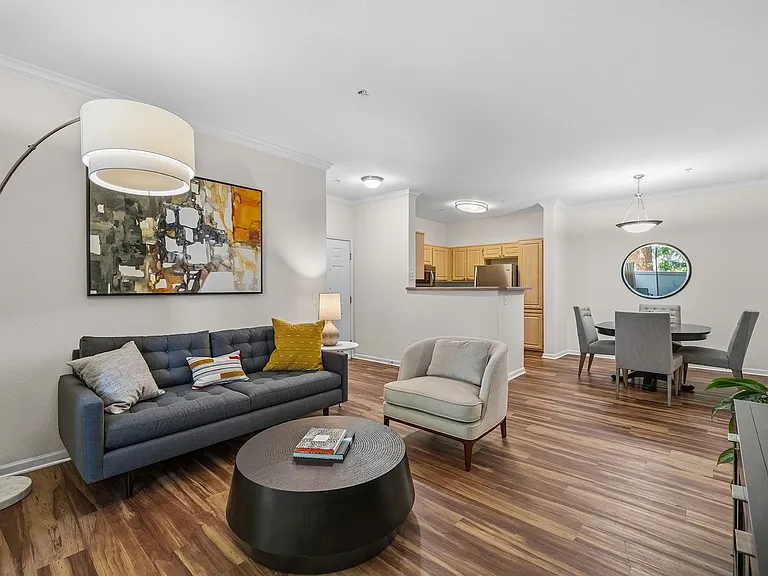 Preserve at Blue Ravine Apartments — Photo 17