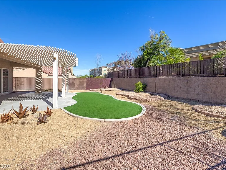2108 Mardela Springs Ct — Photo 29