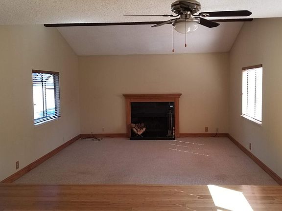 4th image of 358 E Bellevue Ave #B