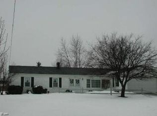 109 Timberlane Dr, Aurora, OH 44202