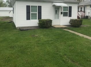 402 W Saint Louis Ave, Effingham, IL 62401
