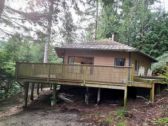 2nd image of 427 Collingwood Rd