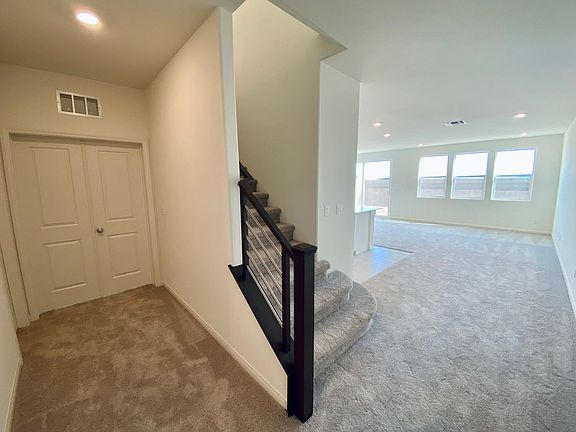 2nd image of 10176 Midnight Onyx St