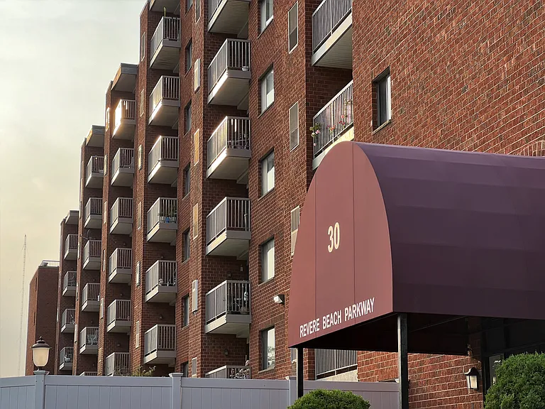 30 Revere Beach Pkwy #512 — Photo 35