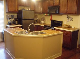 3144 Old A J Hwy W #J, Strawberry Plains, TN 37871