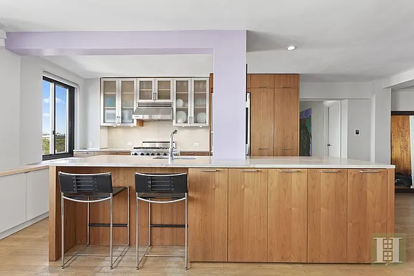 Sold by Halstead Real Estate | media 22