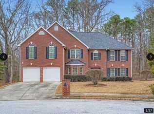 5861 Fairington Farms Ln, Lithonia, GA 30038