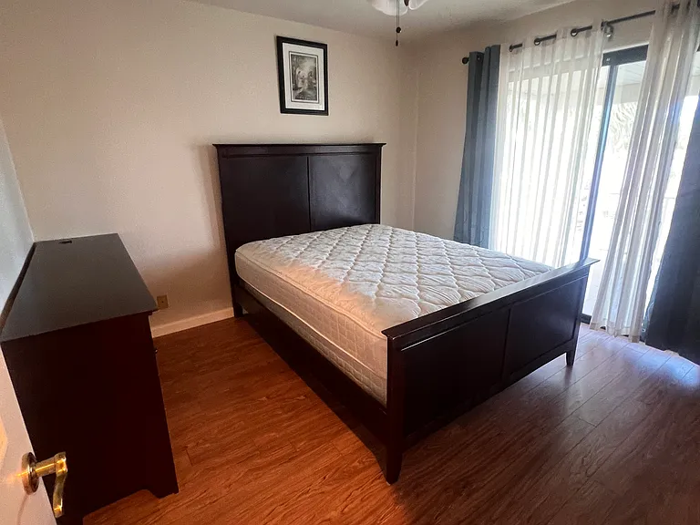 28120 Avenida Maravilla — Photo 9
