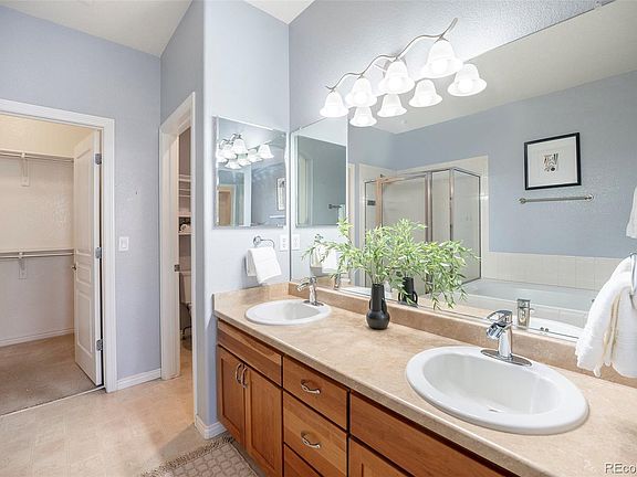 5th image of 5813 S Taft Way