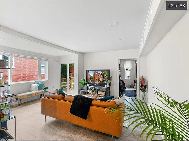 415 W Lemon St #2 — Photo 6