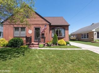 1508 Menasha Ave, Manitowoc, WI 54220