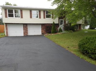 4996 Windgate Rd, Liverpool, NY 13088